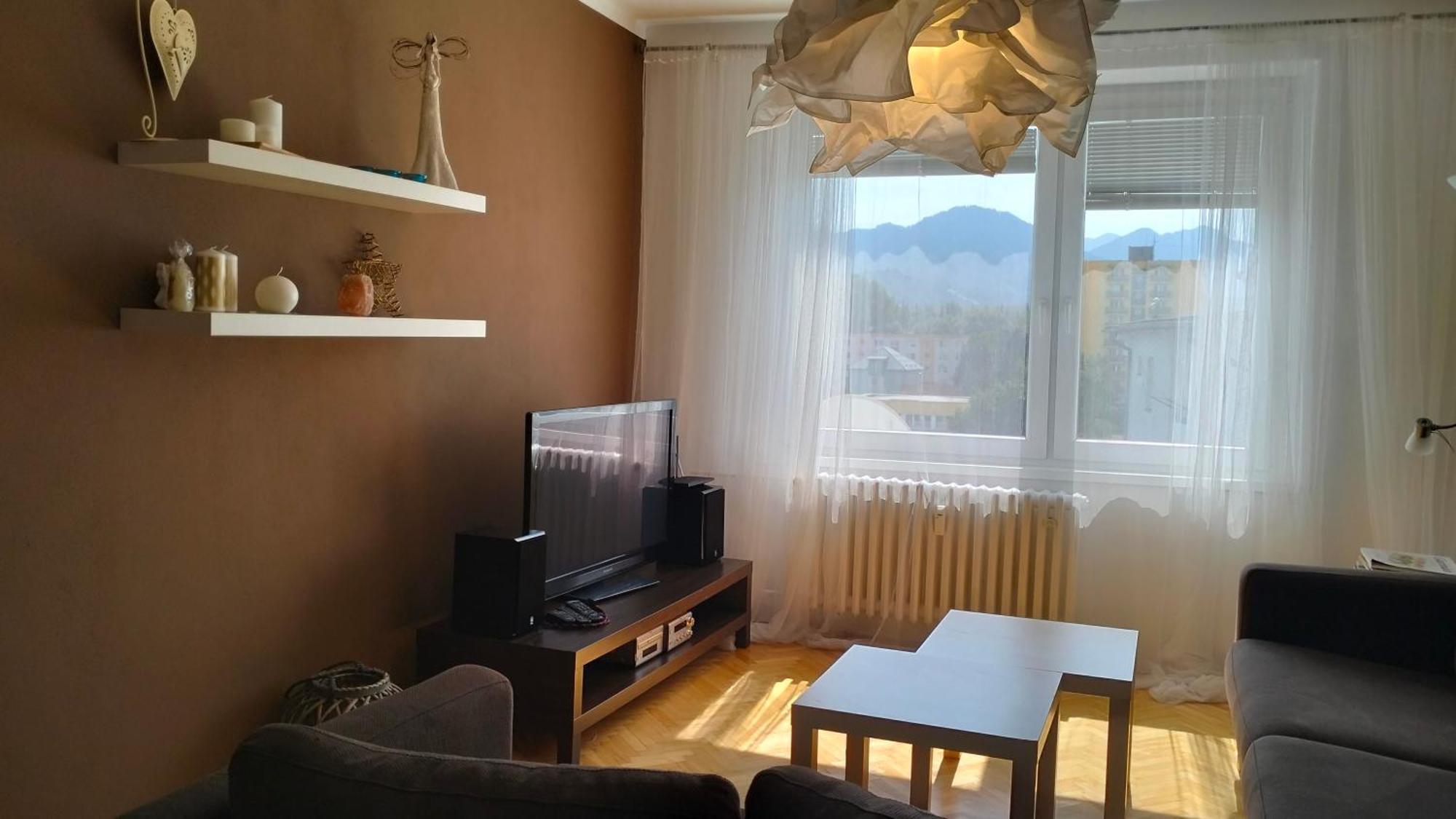 Tatry View Apartment, Free Parking Liptovský Mikuláš Dış mekan fotoğraf